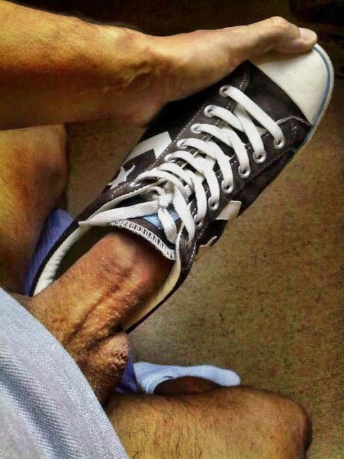 gay sneakers fucker (1)