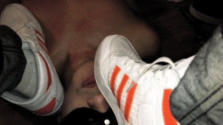 sneakers lick gay (4)